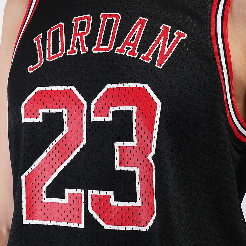 женская черная майка Jordan Essentials Jersey DD0285-010 - цена, описание, фото 2